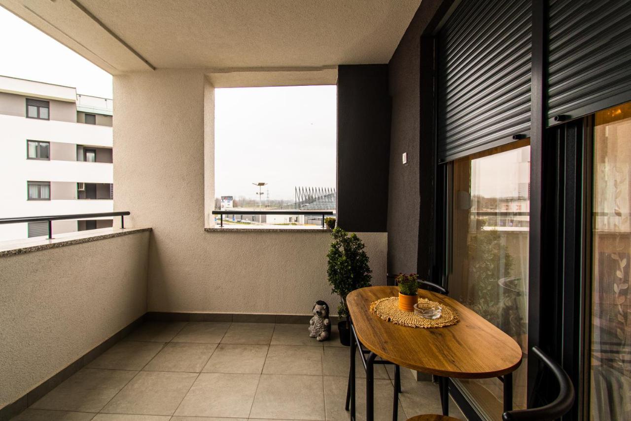 Flexible Selfcheckins 38 - Zagreb - Garage - Loggia - New - Luxury -アパートメント エクステリア 写真